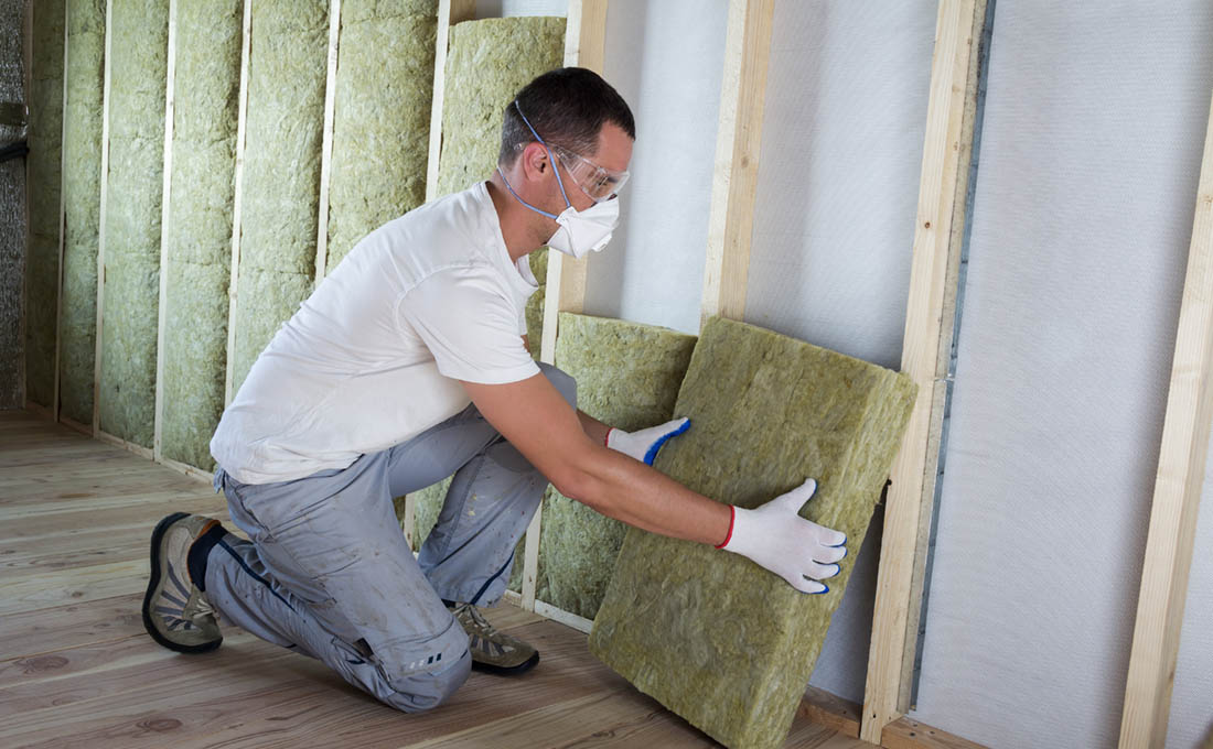 Proteggere la casa dal caldo