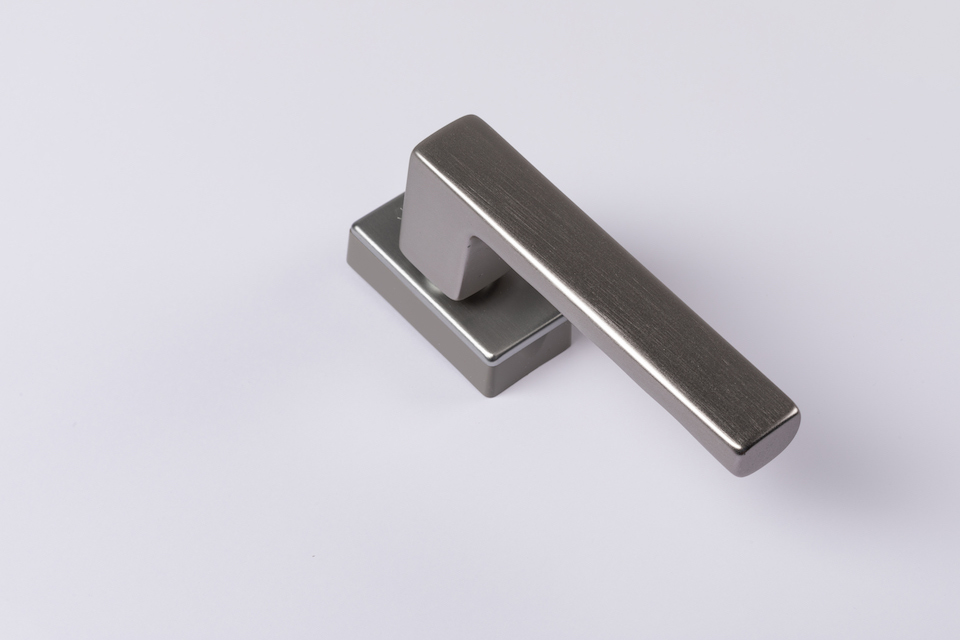 Ferramenta per infissi in PVC: qual è la migliore?