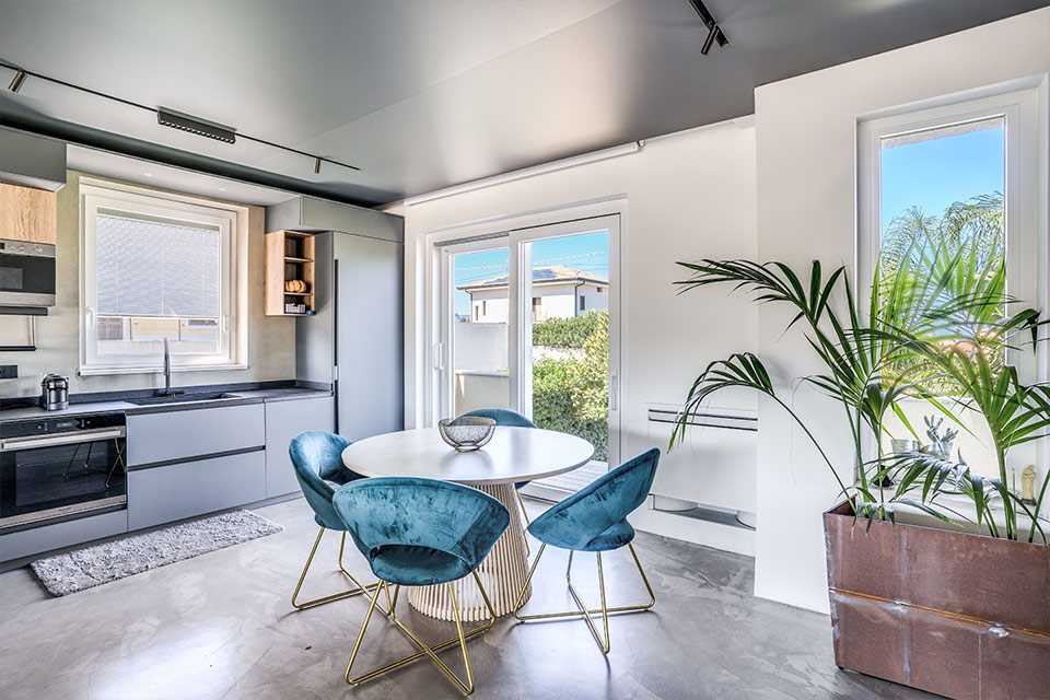 Appartamento ristrutturato in Sicilia con infissi in PVC WnD